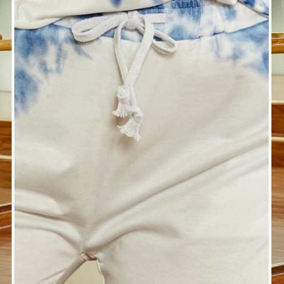 Tie-dye light weight joggers/ lounge pants 🐟🐟 - Picture 3 of 11